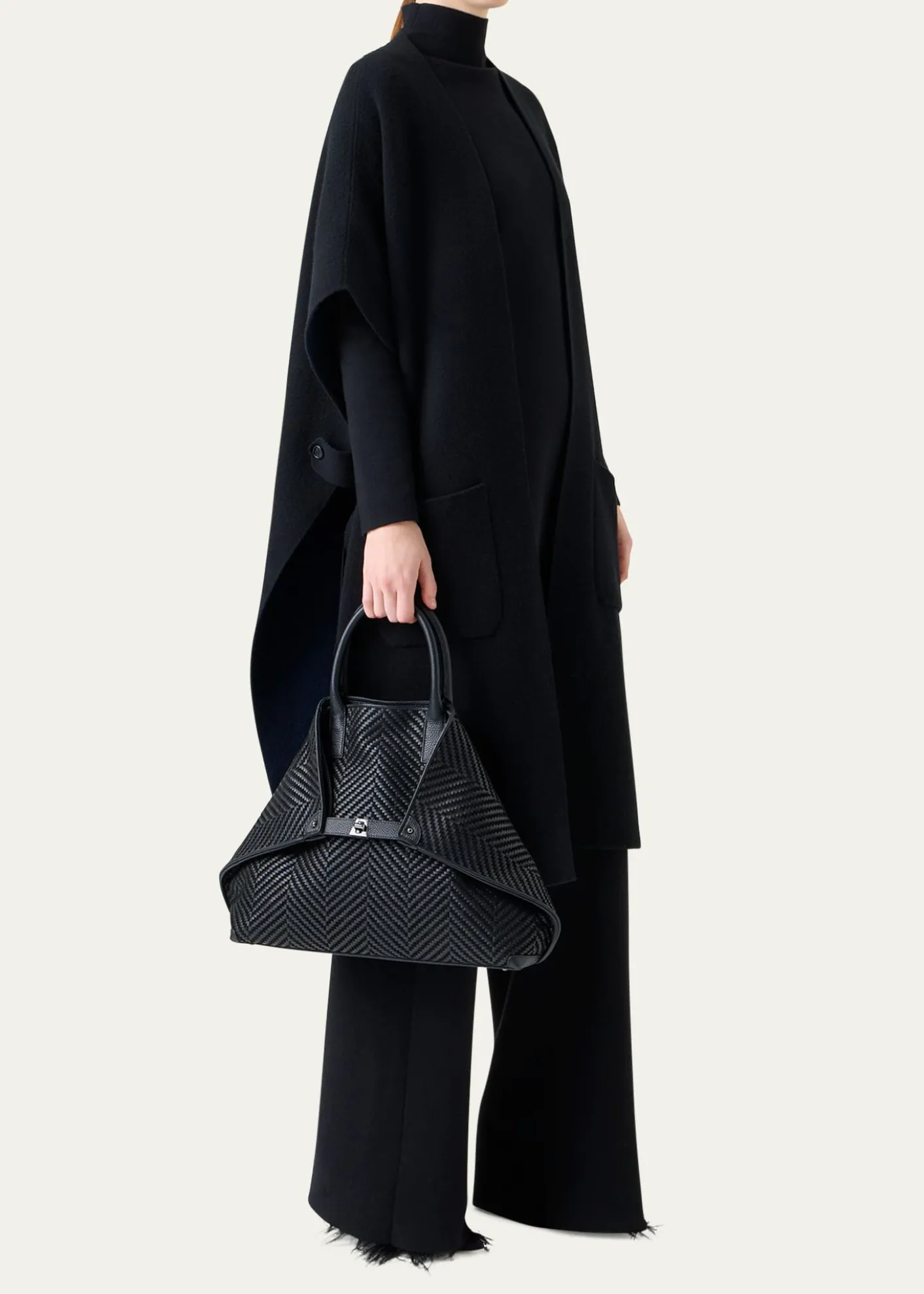 AkrisAi Medium Chevron Leather Tote Bag