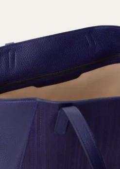 AkrisAi Medium Horsehair Tote Bag