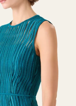 AkrisSleeveless Techno Wave Guipure Side-Slits Gown