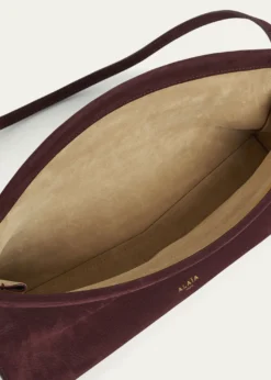 ALAIALe Click Medium Shoulder Bag in Suede
