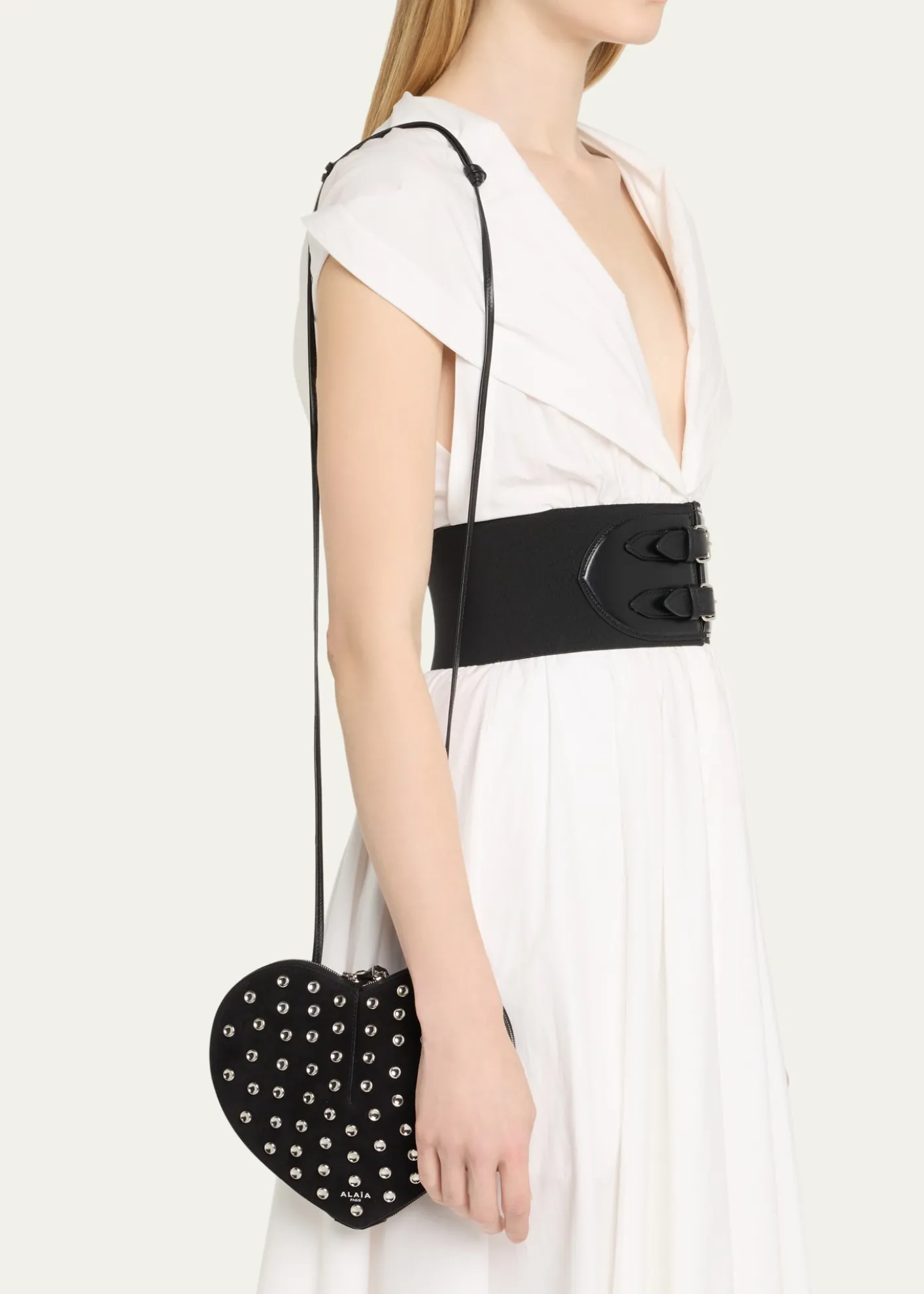 ALAIALe Coeur Studded Goatskin Crossbody Bag