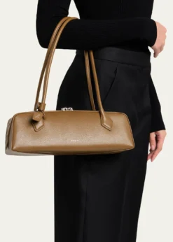 ALAIALe Teckel Medium Shoulder Bag in Goatskin