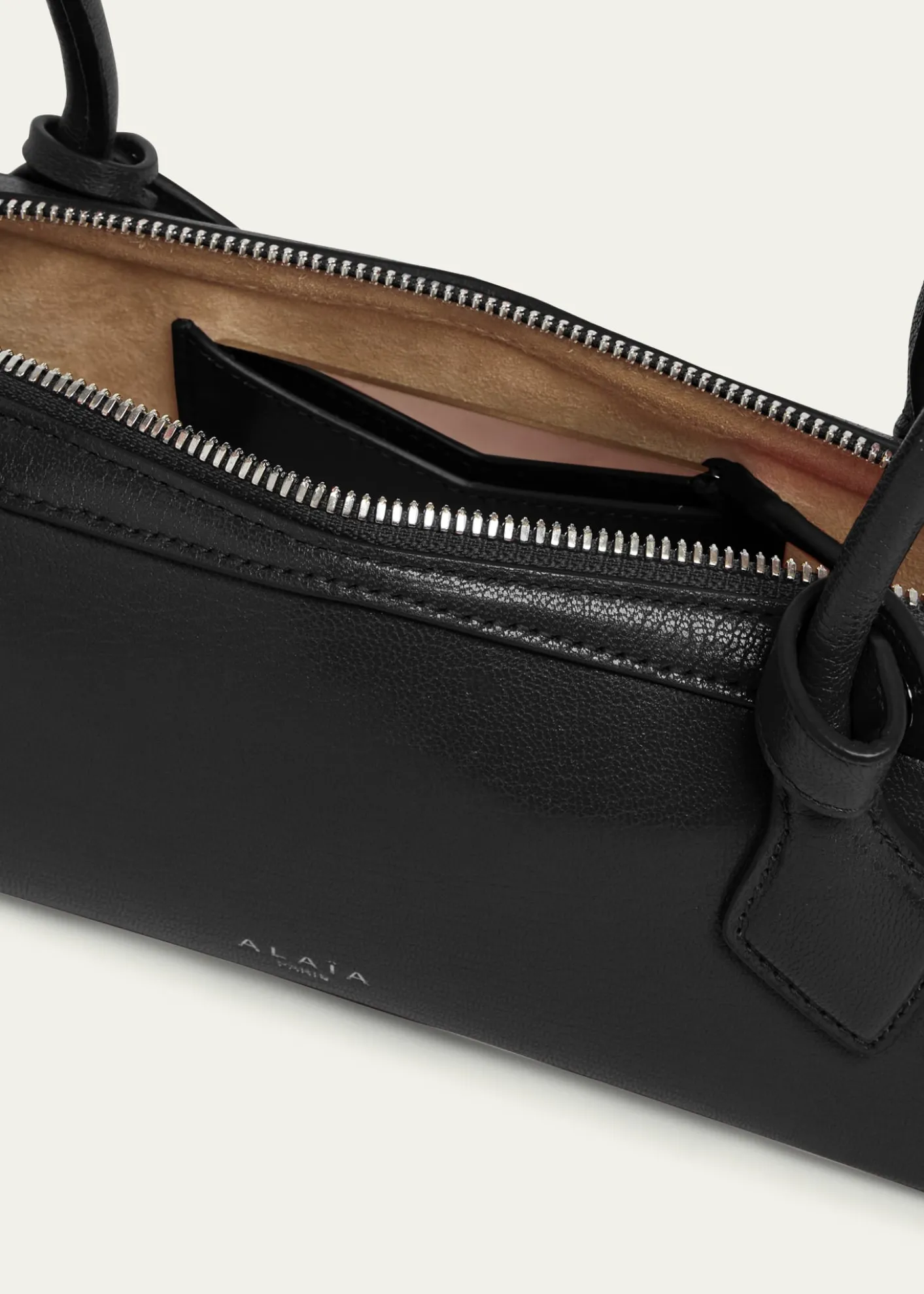 ALAIALe Teckel Small Shoulder Bag in Leather
