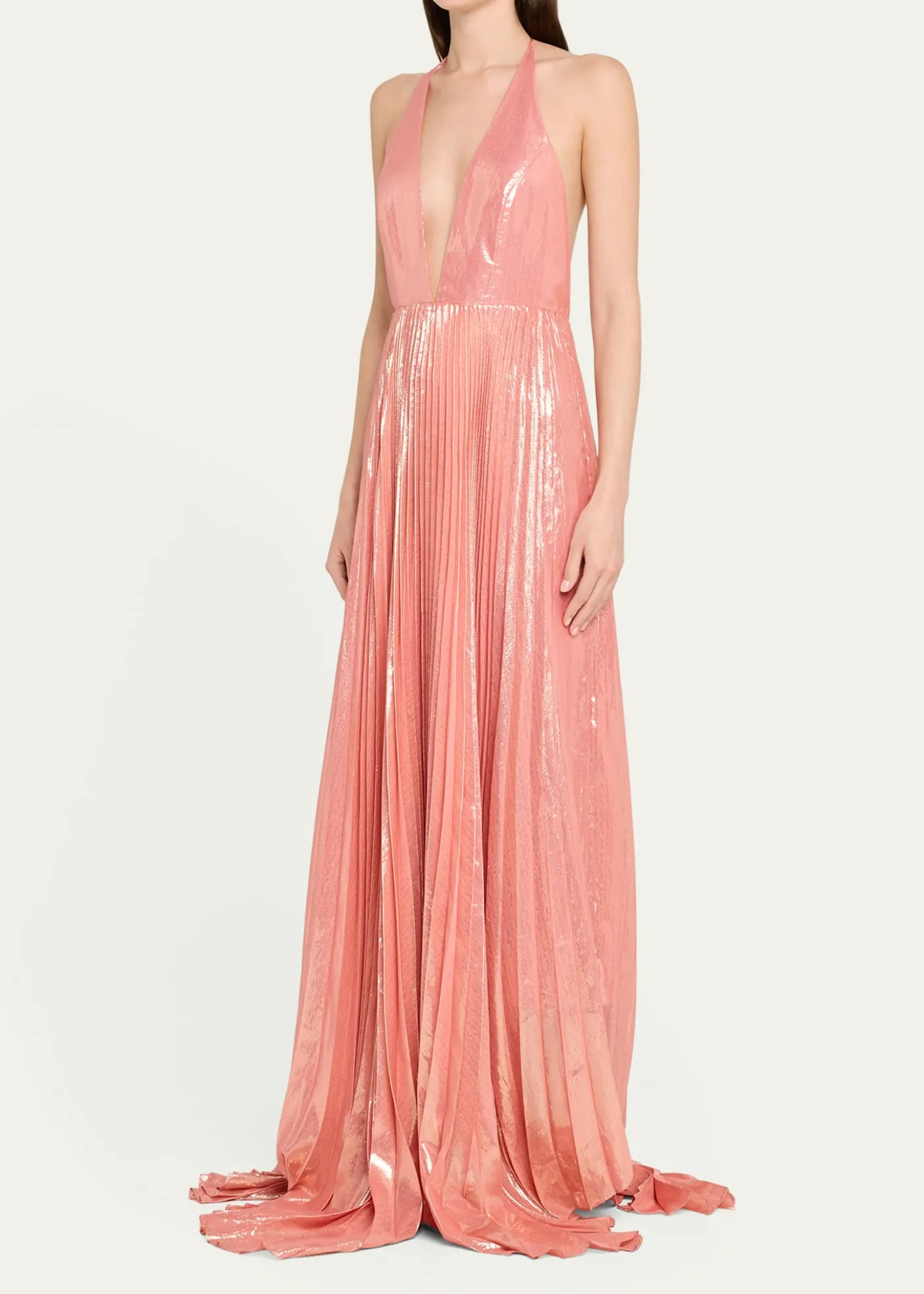 ALICE + OLIVIAAdalyn Pleated Metallic Halter Maxi Dress