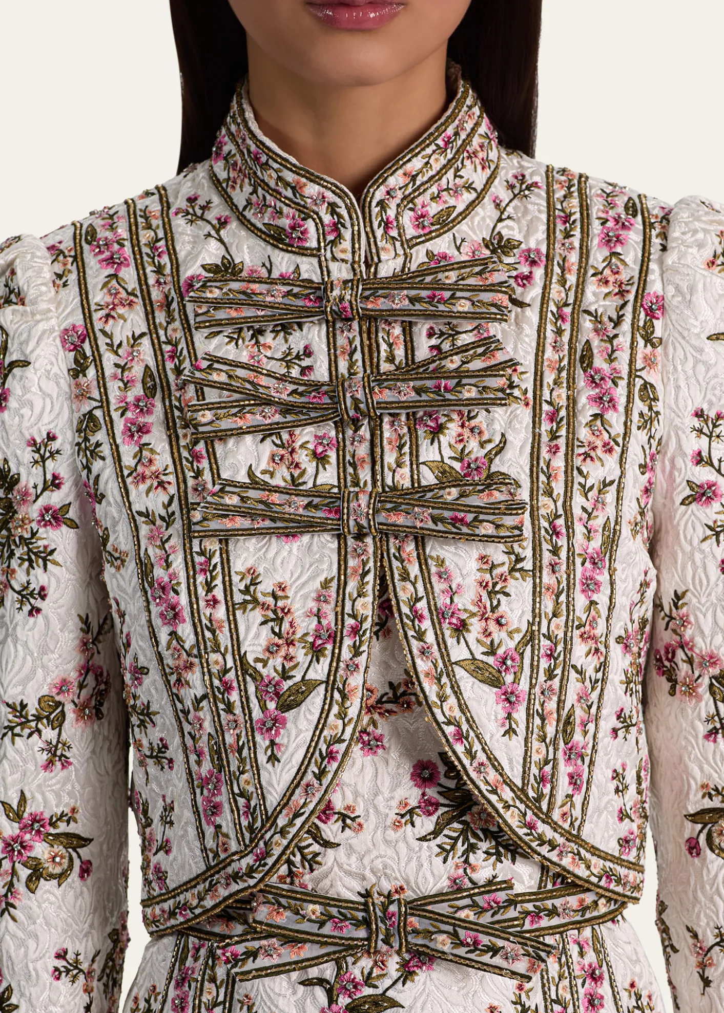 ALICE + OLIVIAIlaria Embroidered Cropped Jacket