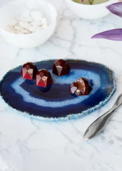 ANNA New YorkIta Blue Cheese Plate & Forma Spreader