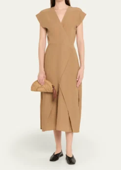 Anya HindmarchHalf Moon Raffia Bow Clutch Bag