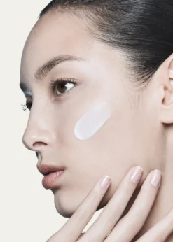 AP BeautyM.D. Dual Repair Lift Liquid Cream