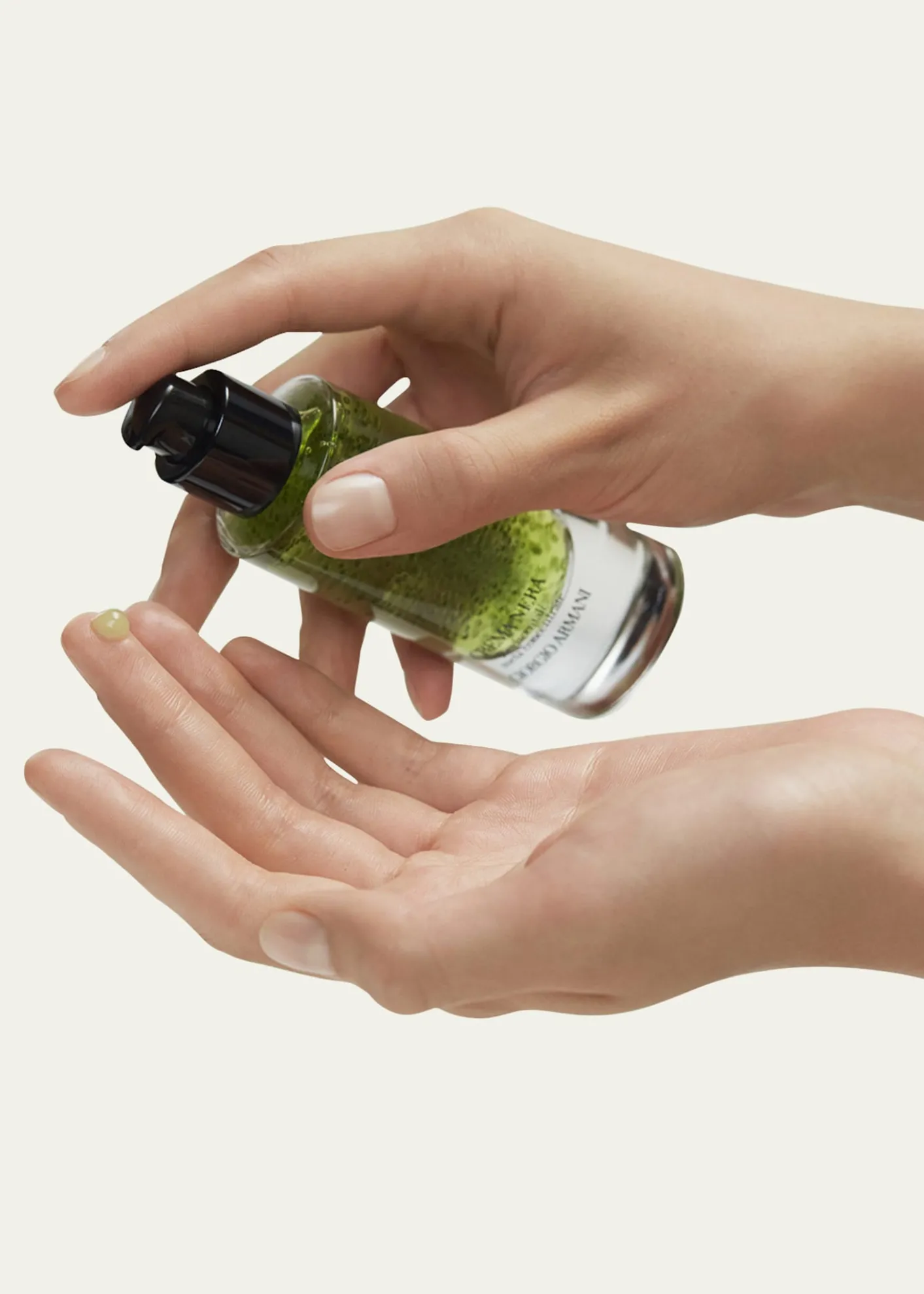 ARMANI beautyCrema Nera Reviscentalis Meta Concentrate