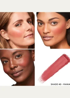 ARMANI beautyLuminous Silk Glow Blush