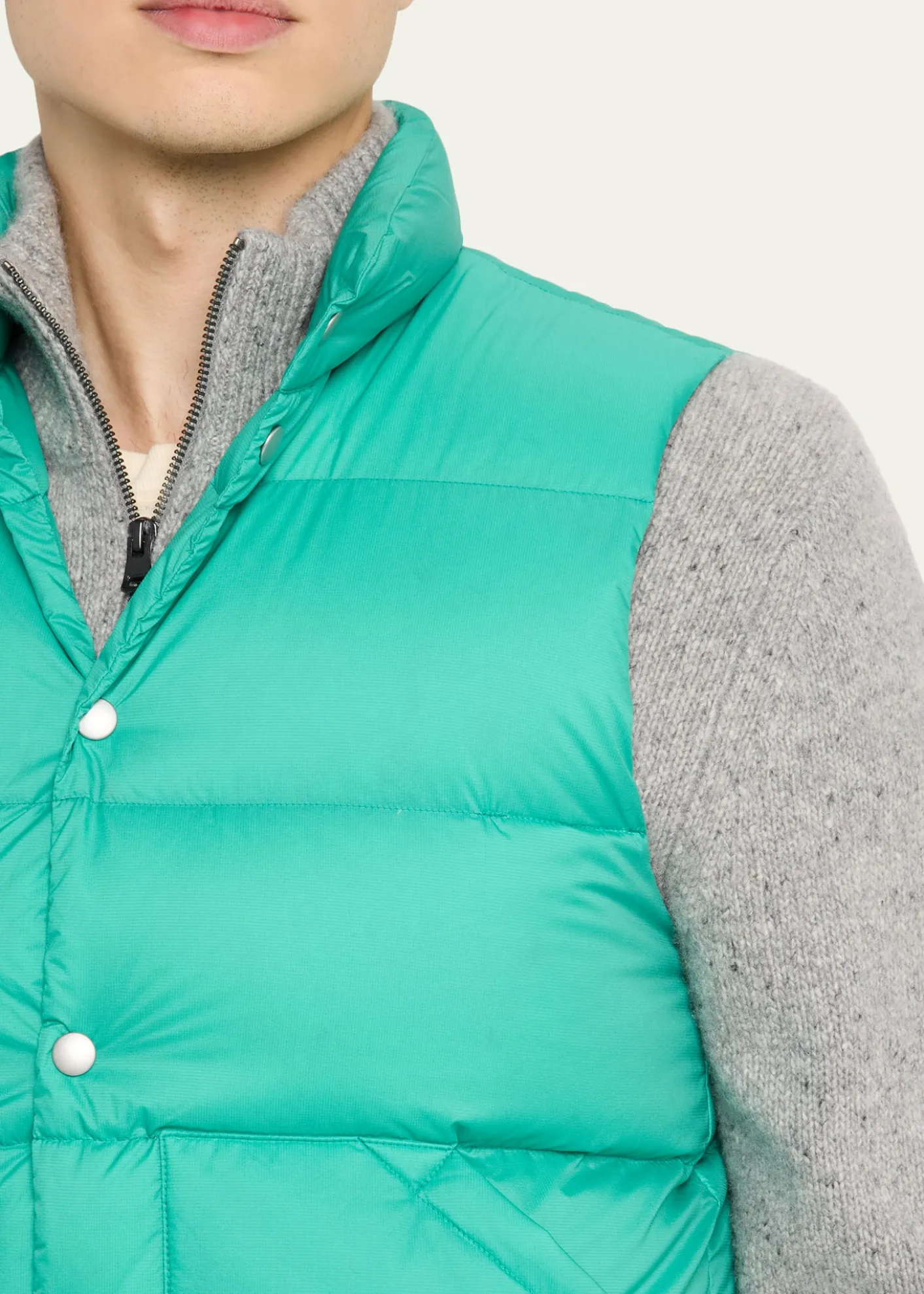 AURALEEMen's Nylon Ripstop Puffer Vest