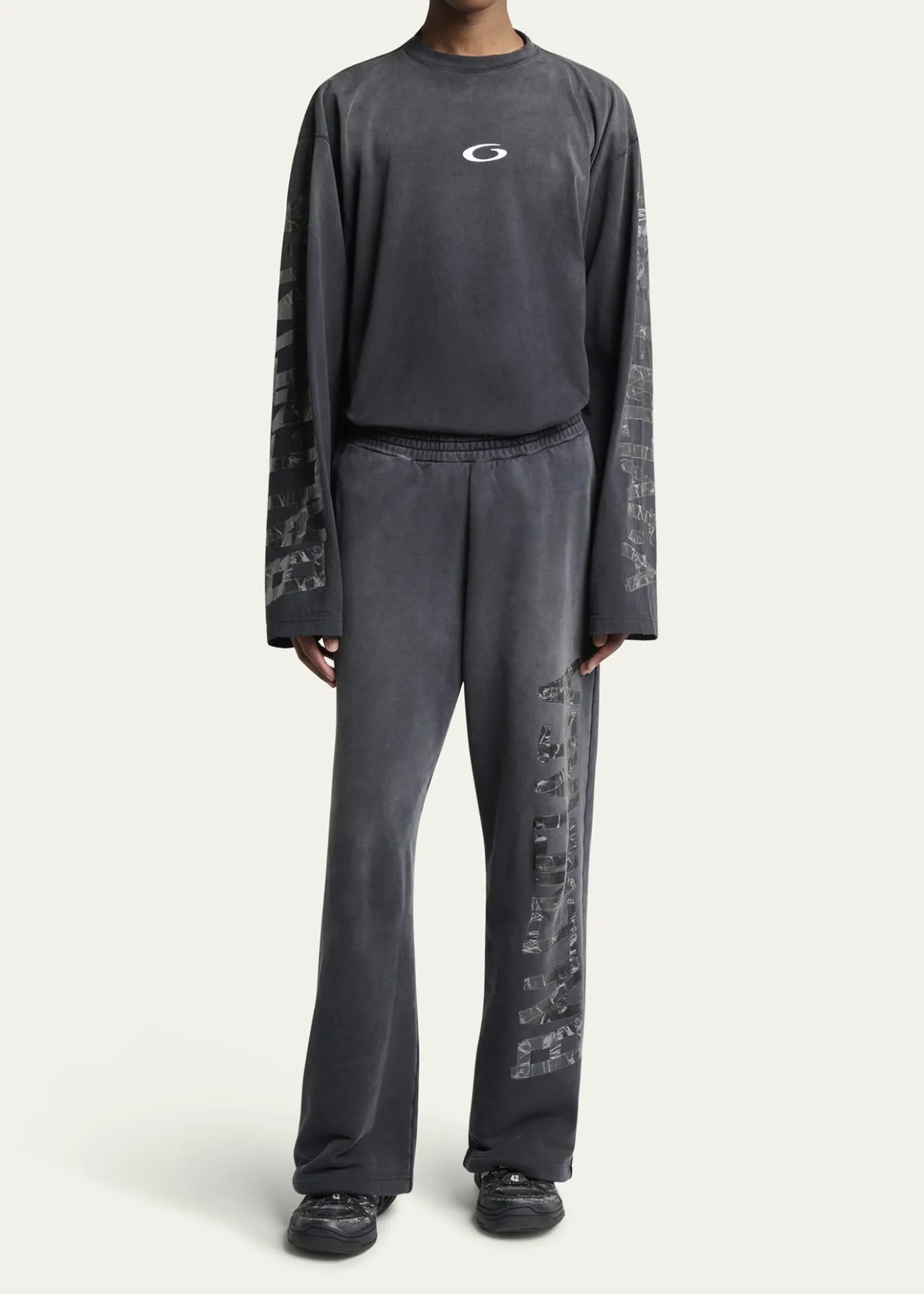 BalenciagaMen's Faded Terry Logo Tape Relaxed-Fit Sweatpants