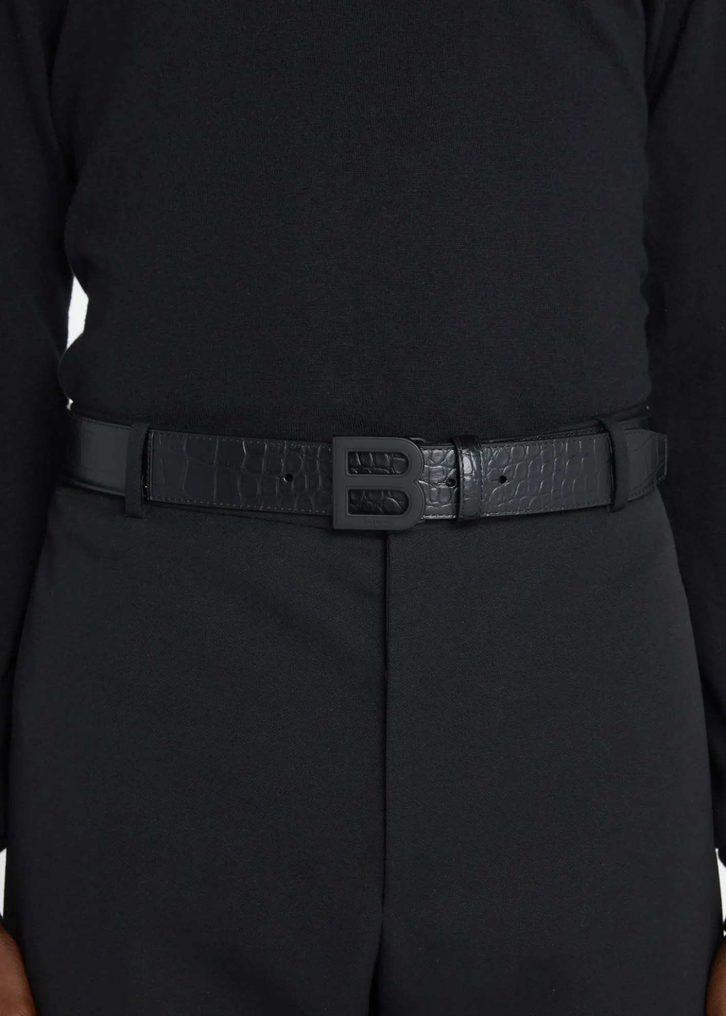 BalenciagaMen's Hourglass B-Logo Tonal Leather Belt