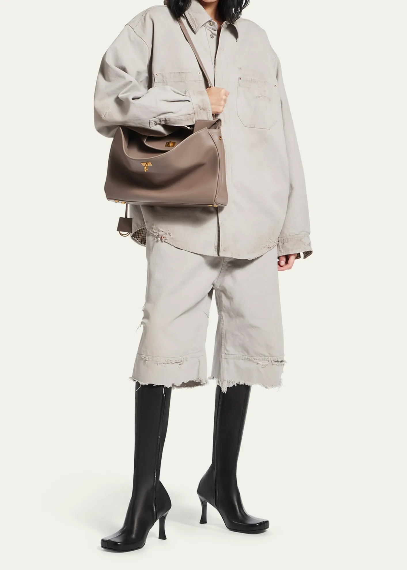 BalenciagaRodeo Medium Leather Shoulder Bag