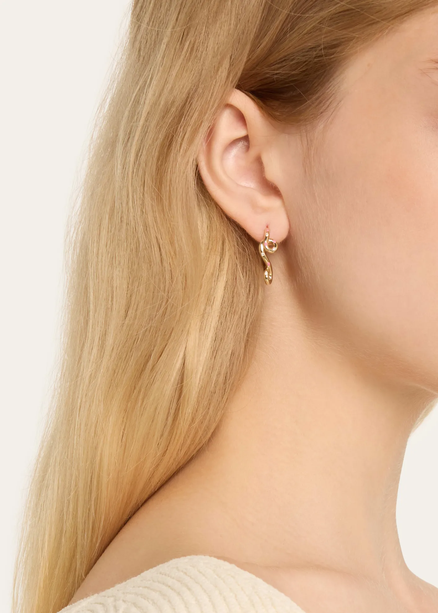 Bea BongiascaMargherita 9K Yellow Gold & Enamel Daisy Earrings