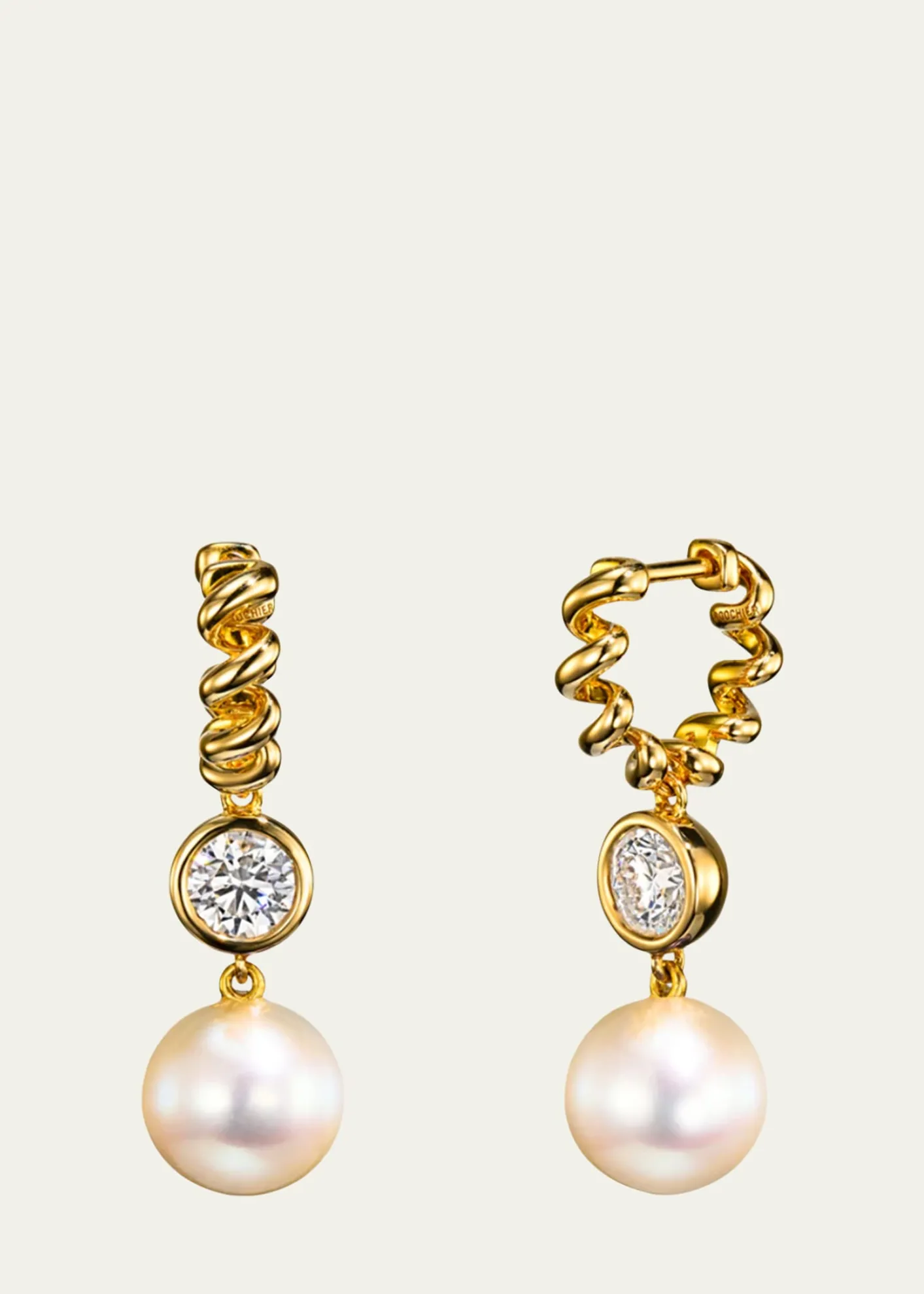 Boochier18K Pearl and Diamond Beaching Earrings