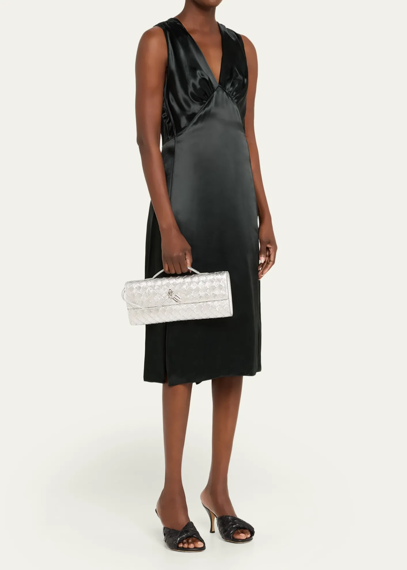 Bottega VenetaAndiamo Laminated Leather Clutch Bag