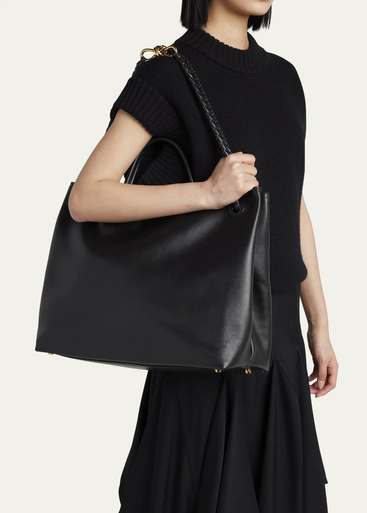 Bottega VenetaAndiamo Large Leather Tote Bag