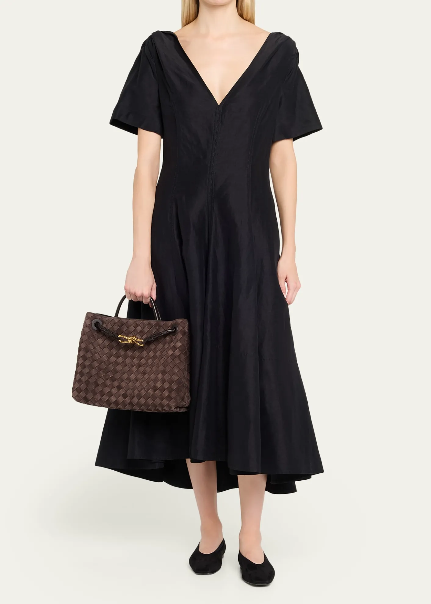 Bottega VenetaAndiamo Medium Top-Handle Bag in Suede
