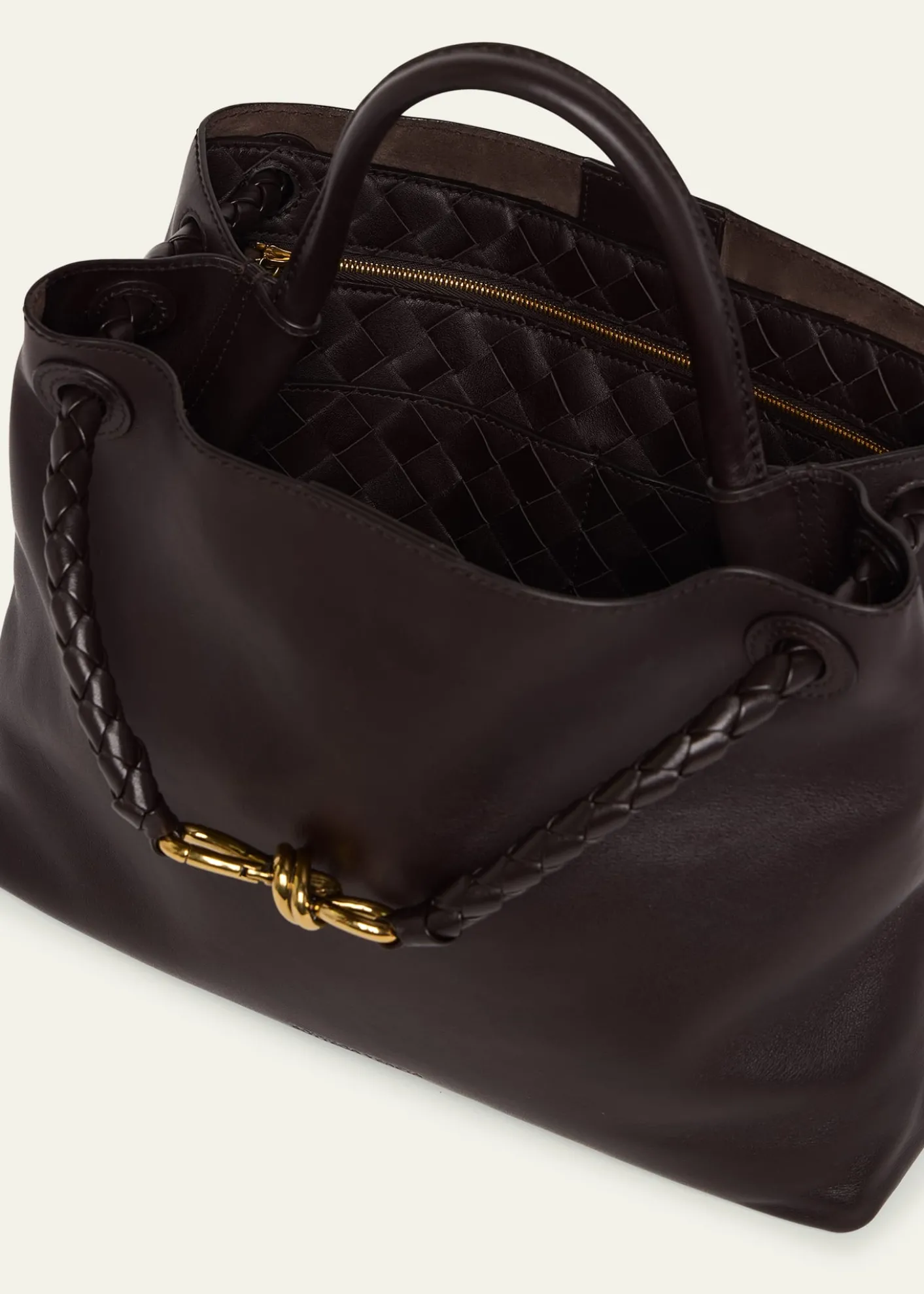 Bottega VenetaAndiamo Medium Leather Tote Bag
