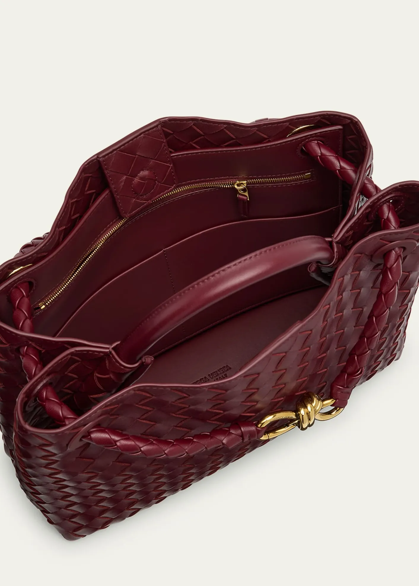 Bottega VenetaAndiamo Medium Top-Handle Bag