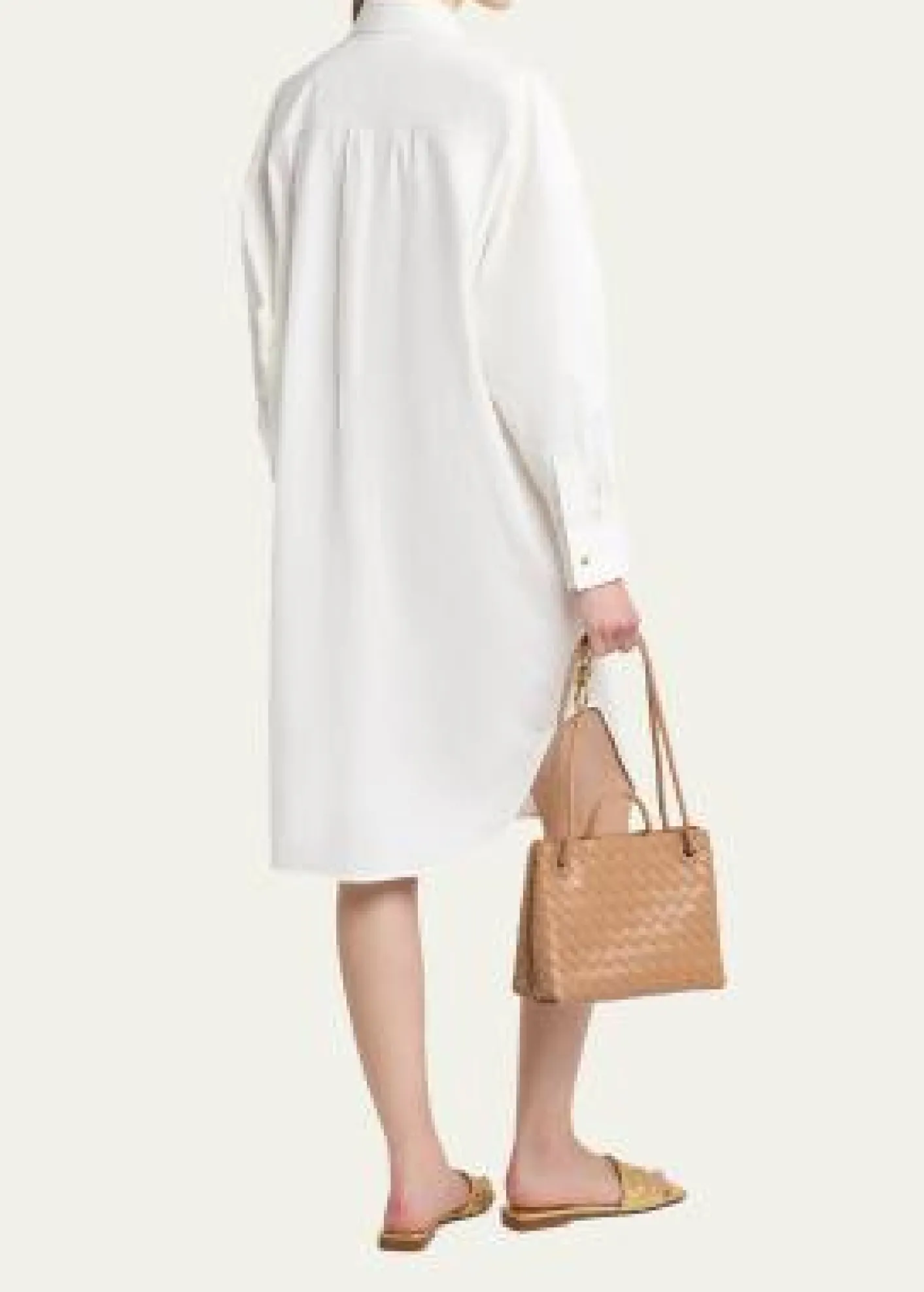 Bottega VenetaAndiamo Small Leather Top-Handle Bag