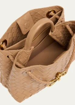 Bottega VenetaAndiamo Small Leather Top-Handle Bag