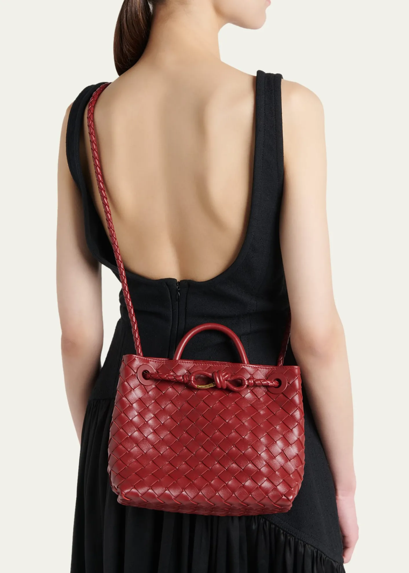 Bottega VenetaAndiamo Small Leather Tote Bag