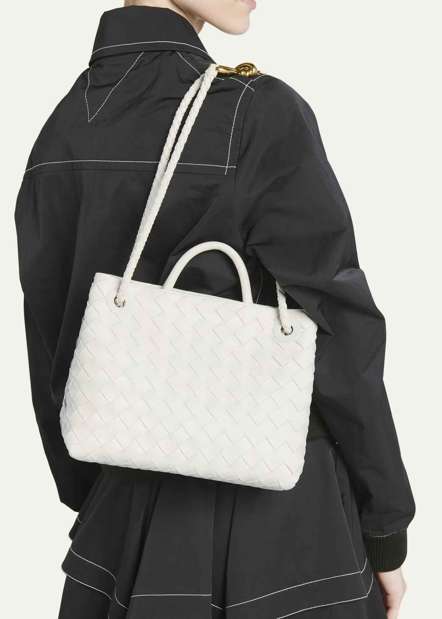 Bottega VenetaAndiamo Small Leather Top-Handle Bag