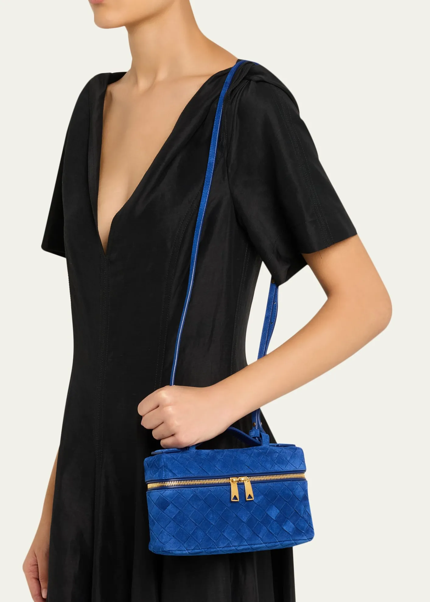 Bottega VenetaBang Bang Vanity Intrecciato Suede Top-Handle Bag
