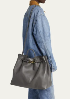 Bottega VenetaLarge Andiamo Leather Top-Handle Bag