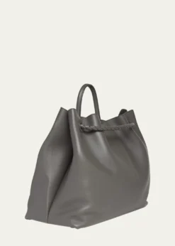 Bottega VenetaLarge Andiamo Leather Top-Handle Bag