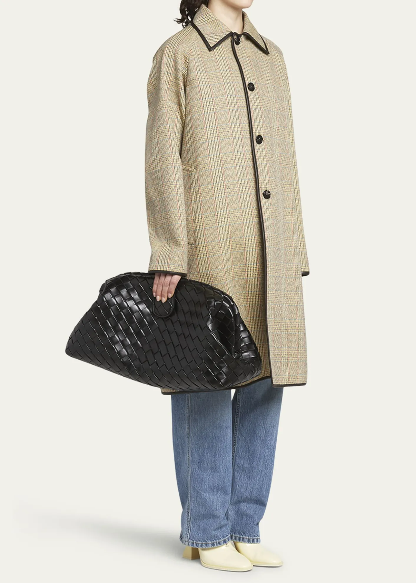 Bottega VenetaMaxi Lauren 1980 Leather Clutch Bag