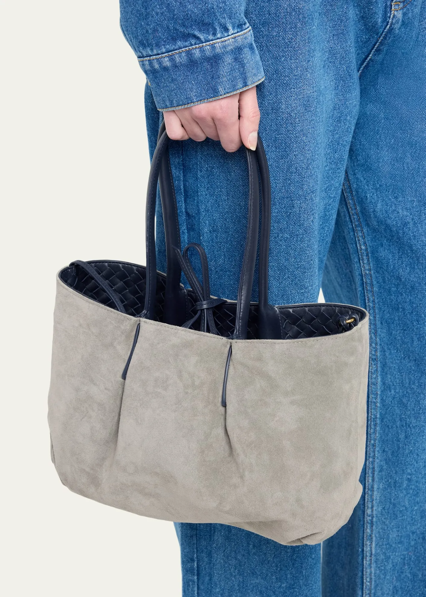 Bottega VenetaMedium Pinacoteca Reversible Leather Tote Bag