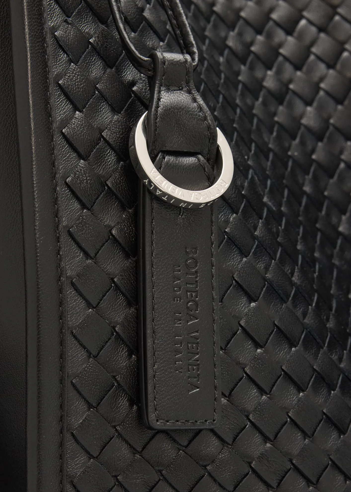 Bottega VenetaMen's Small Corriere Tote Bag in Intrecciato Leather
