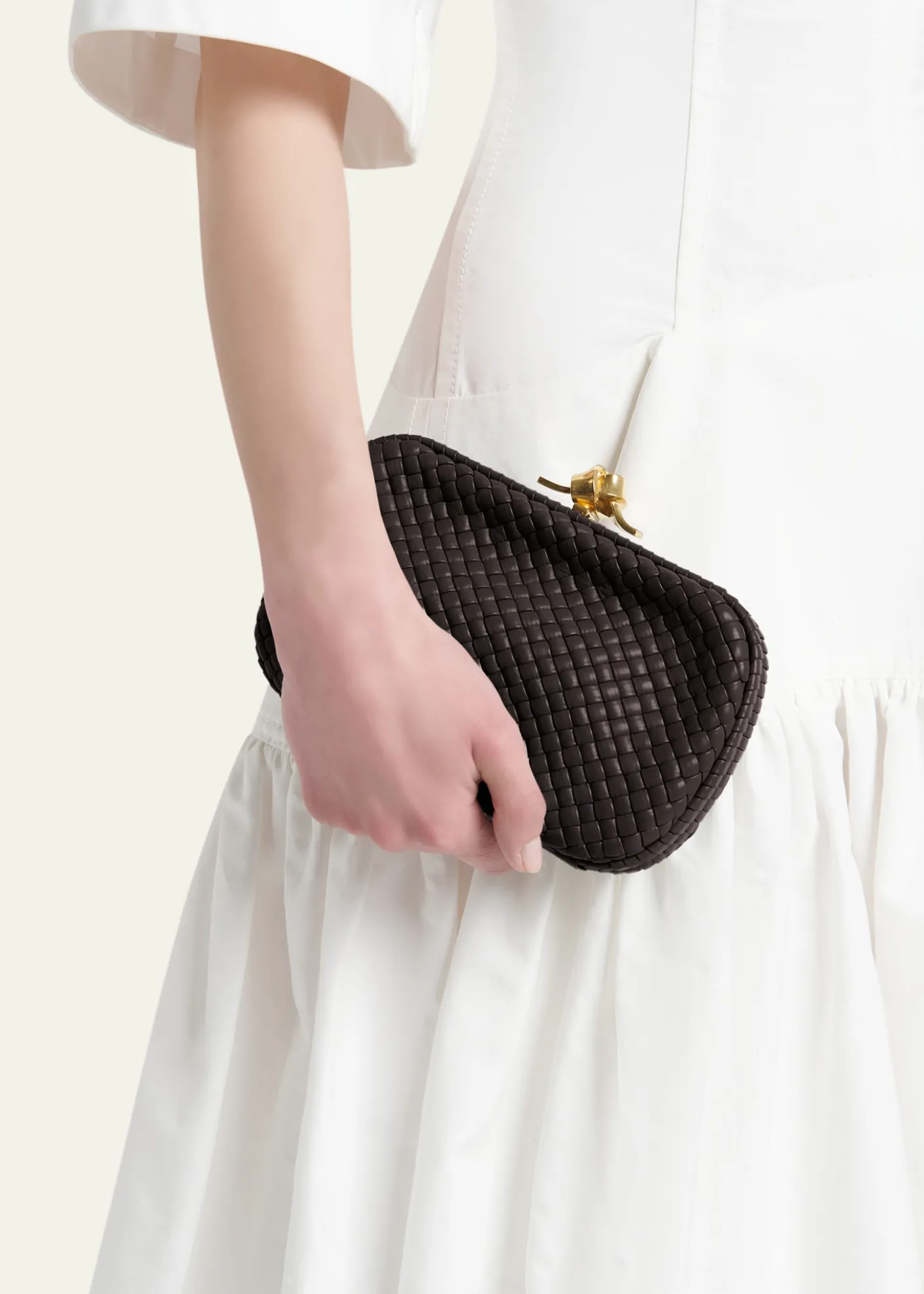Bottega VenetaPadded Leather Sculptural Knot Clutch Bag