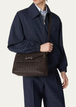 Bottega VenetaSmall Andiamo Intrecciato Leather Messenger Bag