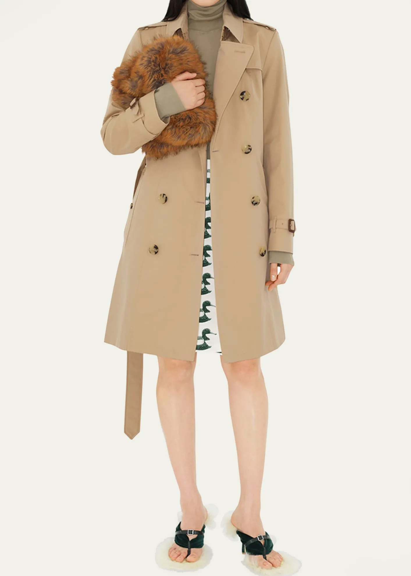 BurberryChelsea Belted Double-Breasted Trench Coat