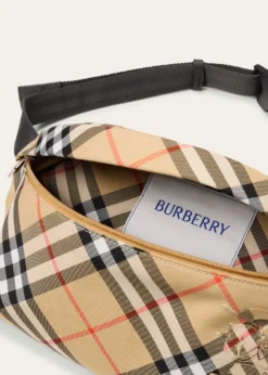 BurberryMen's Essential Check Belt Bag