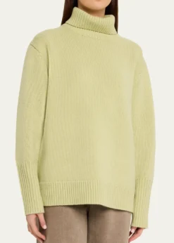 6397Cashmere Turtleneck Sweater