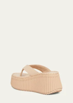 ChloeNama Platform Leather Thong Sandals