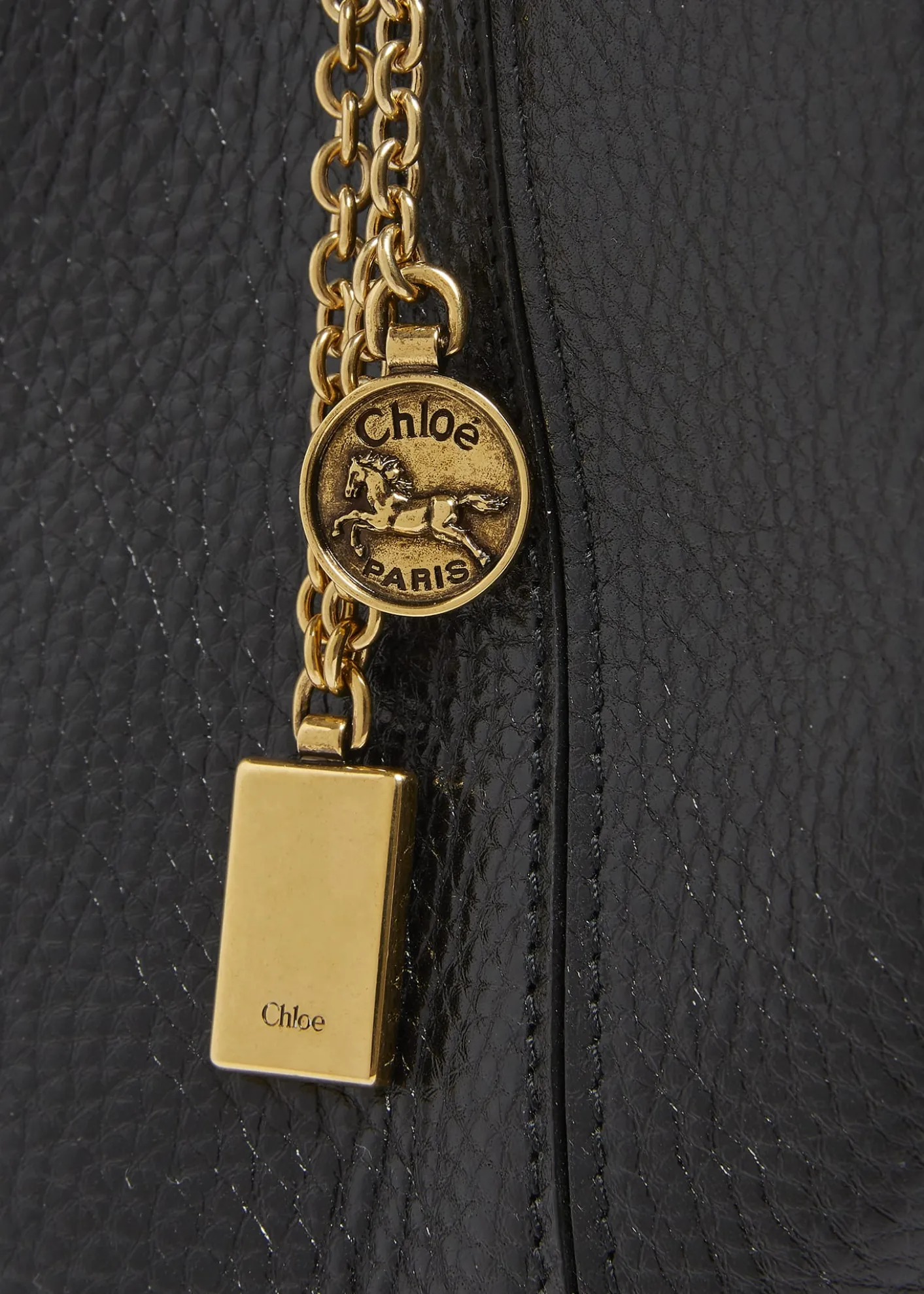 ChloeSpin Medium Tote Bag in Leather