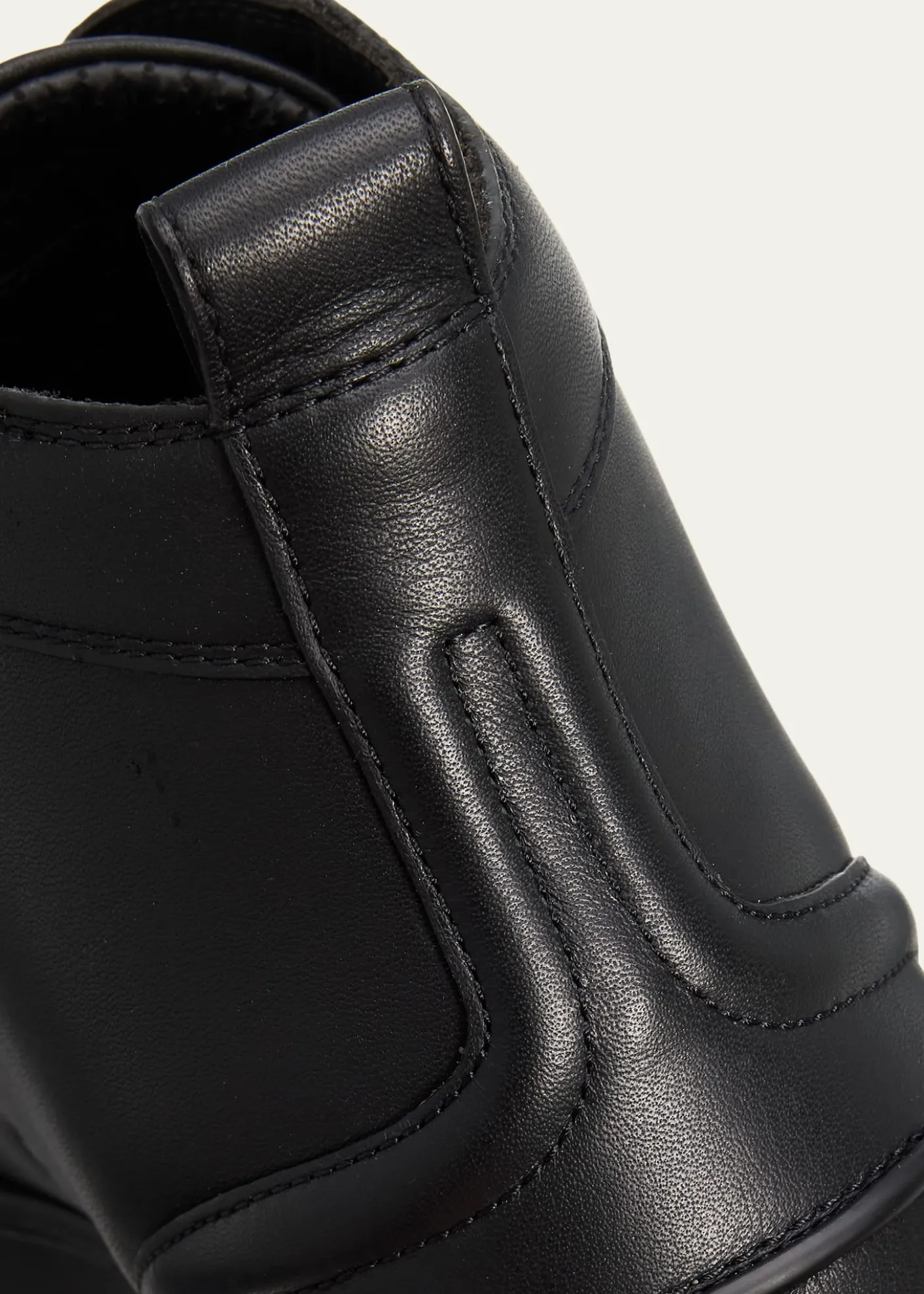 Christian LouboutinMen's Retero High-Top Sneakers in Leather