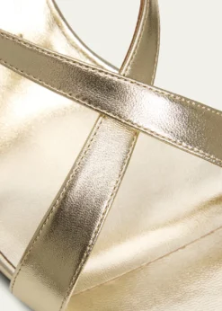 Christian Louboutin80mm Mulazee Metallic Leather Sandals