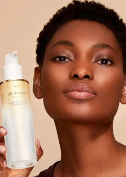 Cle de Peau BeauteCleansing Oil, 6.7 oz.