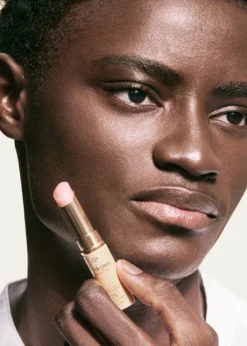 Cle de Peau BeauteProtective Lip Treatment SPF 25