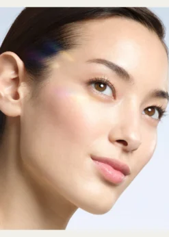 Cle de Peau BeauteRefining Pressed Powder