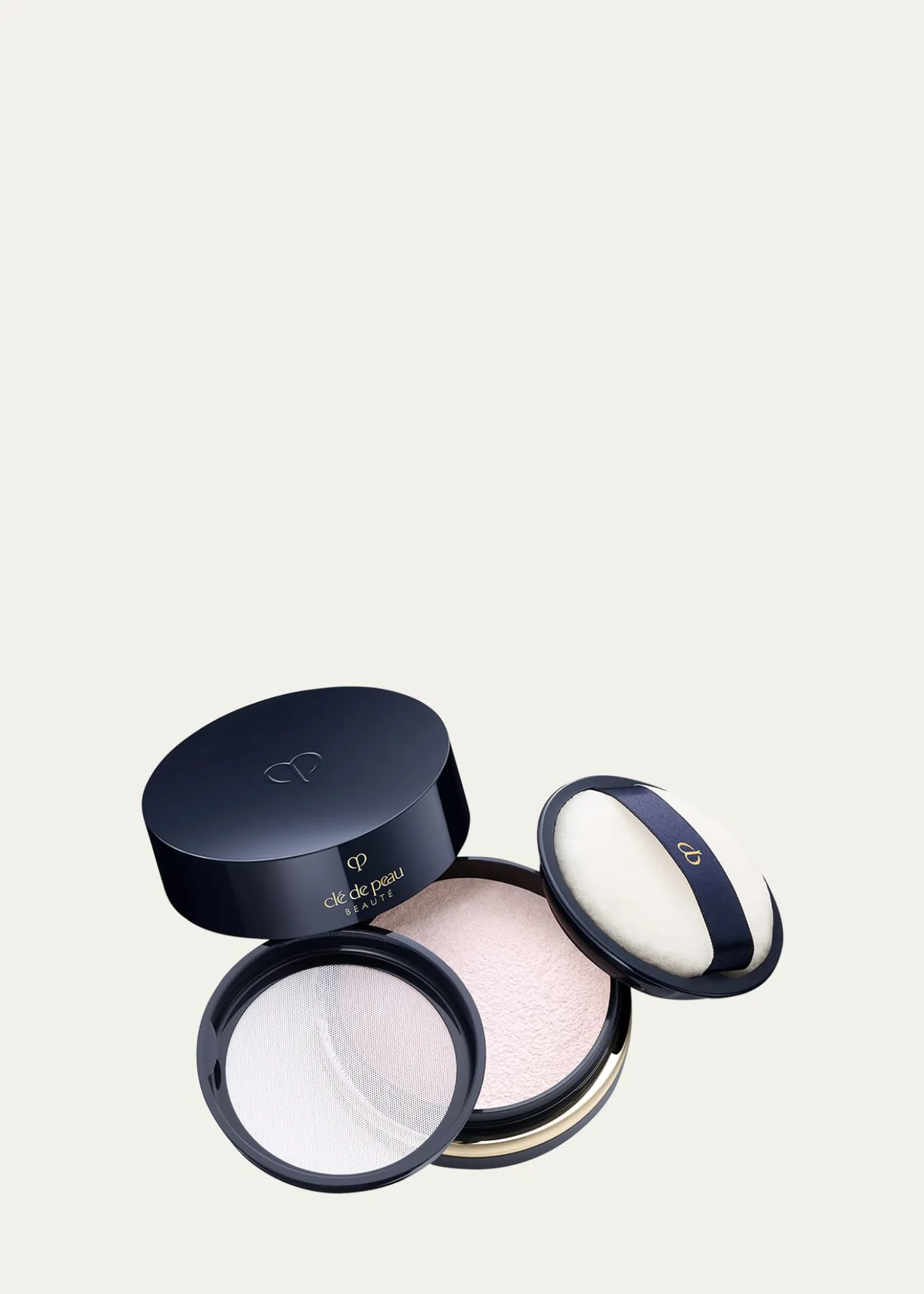 Cle de Peau BeauteTranslucent Loose Powder