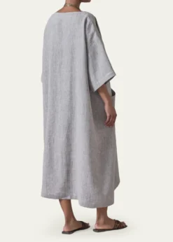 EskandarHeavyweight Delave Linen Angle-To-Front Side Seam Scoop Neck T-Shirt Dress