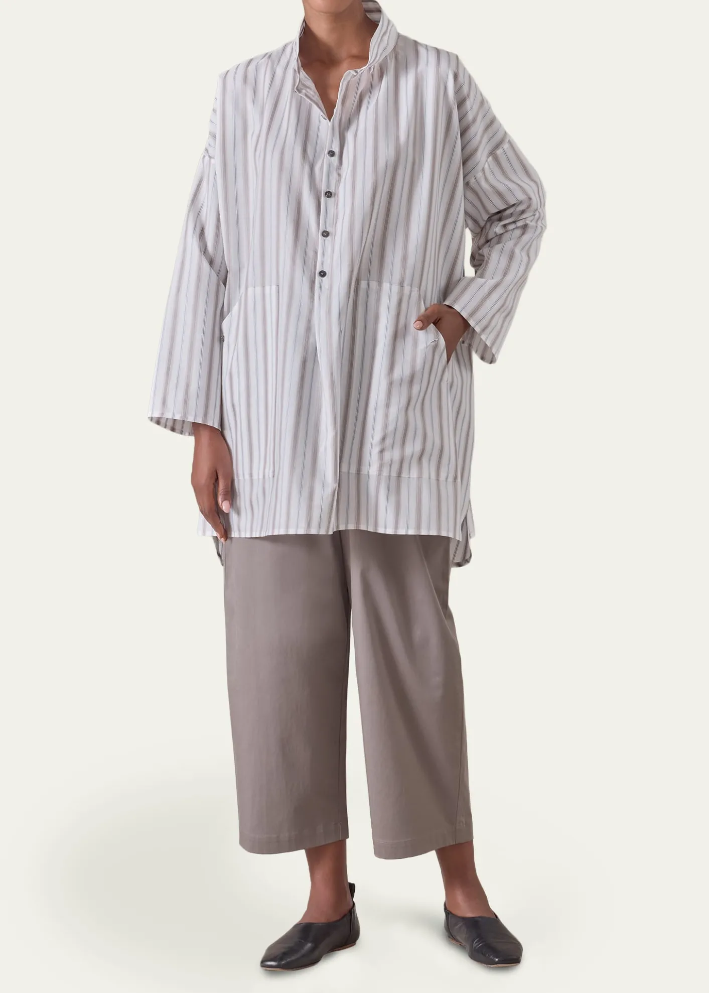 EskandarSloped Shoulder Wide A-Line Artists Smock With Pleated Collar - Long Plus Length